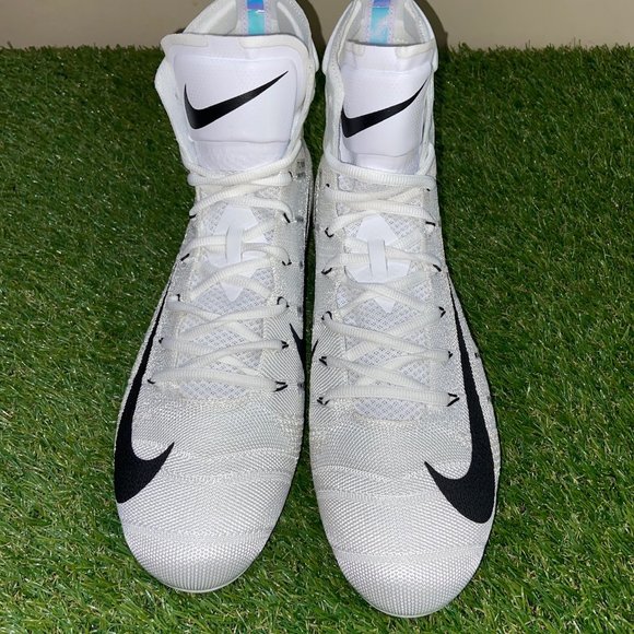Nike Vapor Untouchable 3 Elite Flyknit White Cleats Men’s 10.5 BV6699-100 NEW